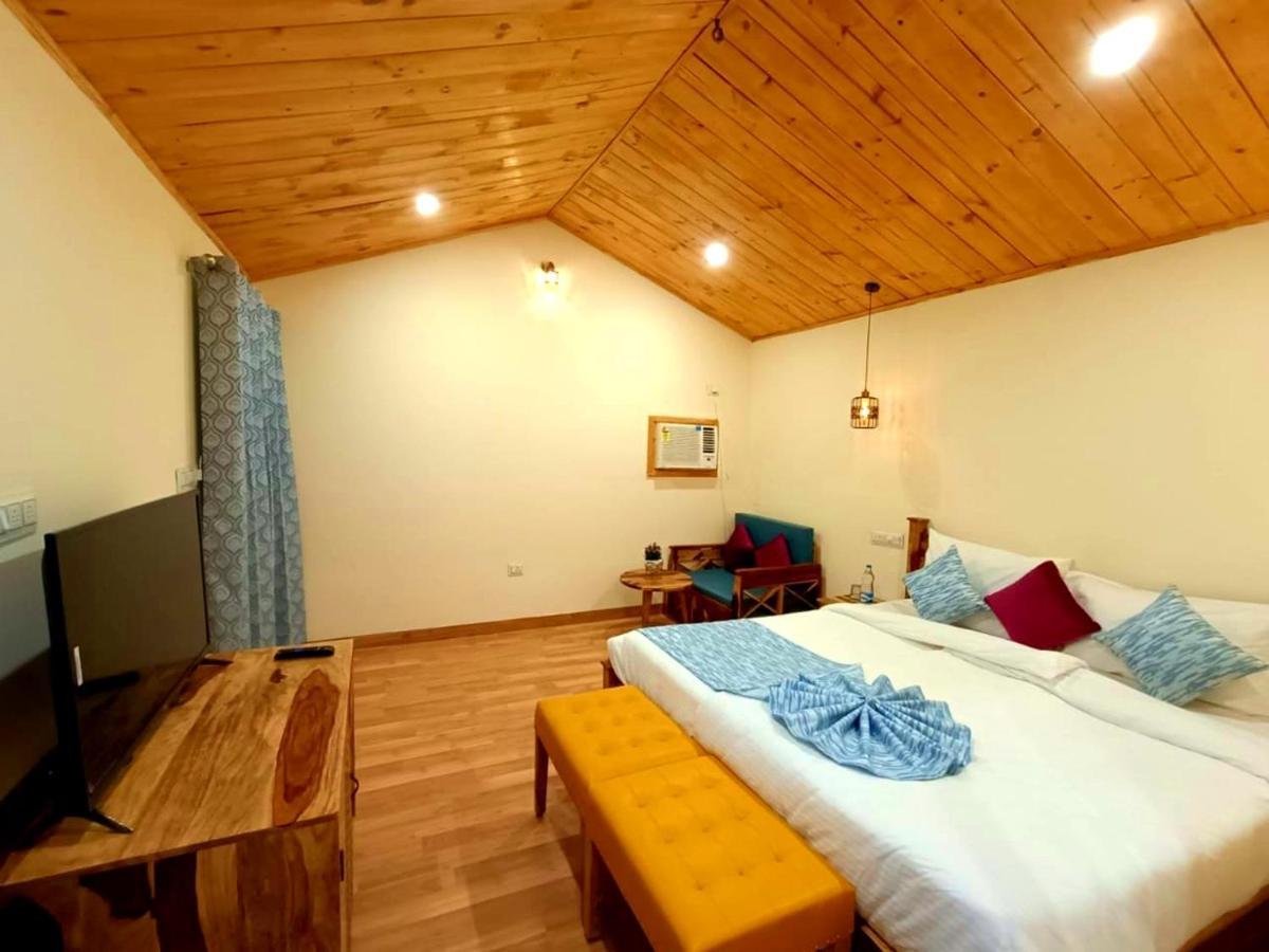 Aaroham Resort, Шимла Экстерьер фото