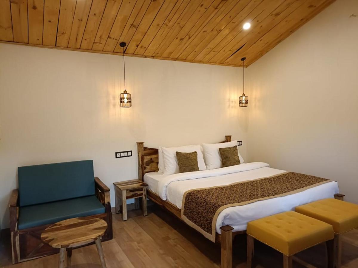 Aaroham Resort, Шимла Экстерьер фото